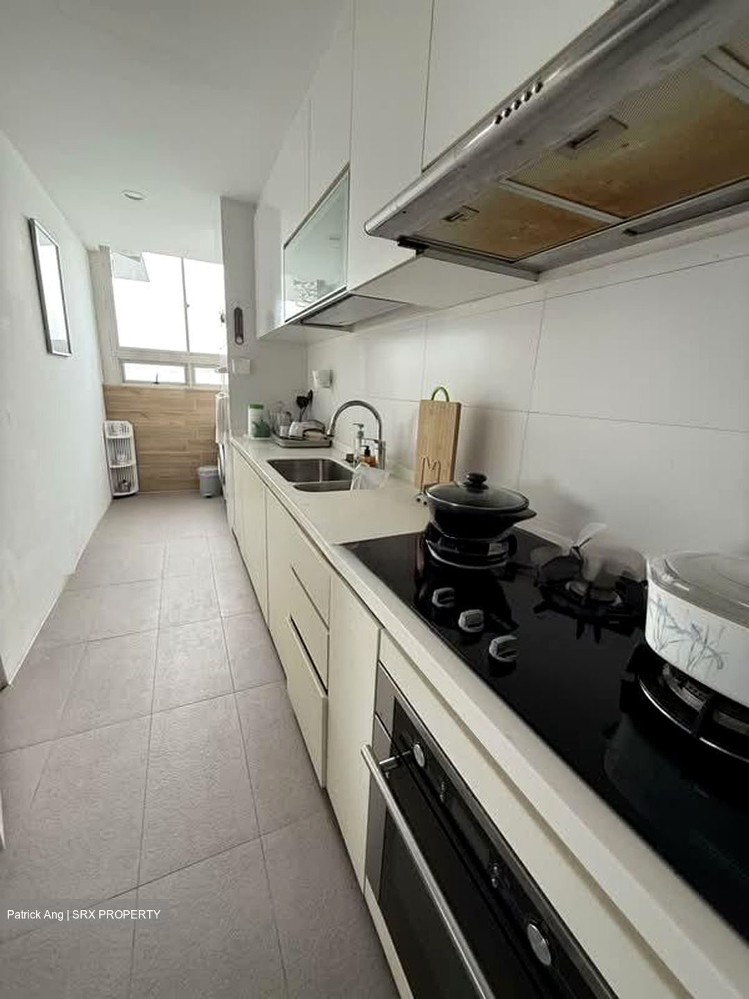 Heron Bay (D19), Condominium #590051411